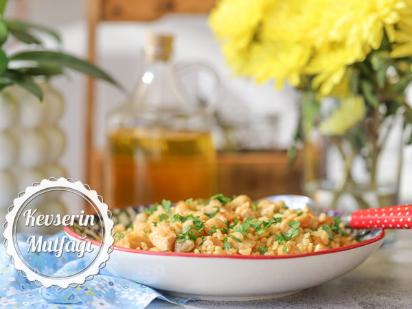 Tavuklu Bulgur Pilavı Tarifi